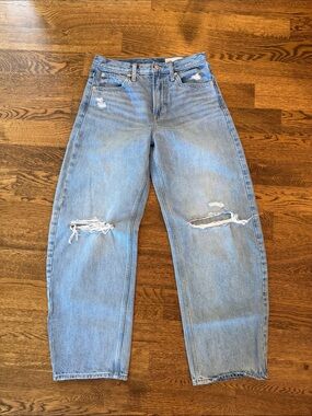 GAP Distressed Barrel Jeans